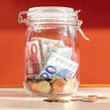 Geld in einem Glas